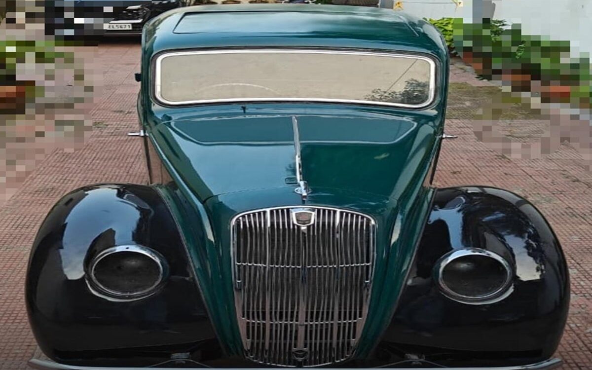 morris vintage car rent in bangalore